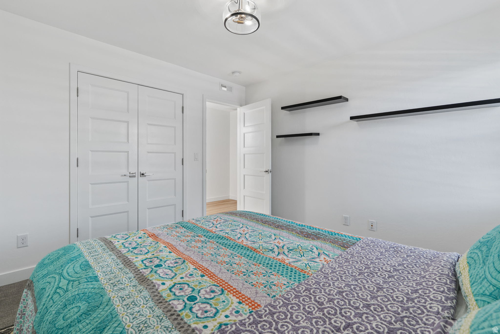 10617 S SPLIT ROCK DR South Jordan, UT 84009