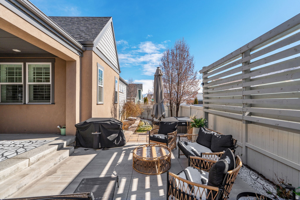 10617 S SPLIT ROCK DR South Jordan, UT 84009