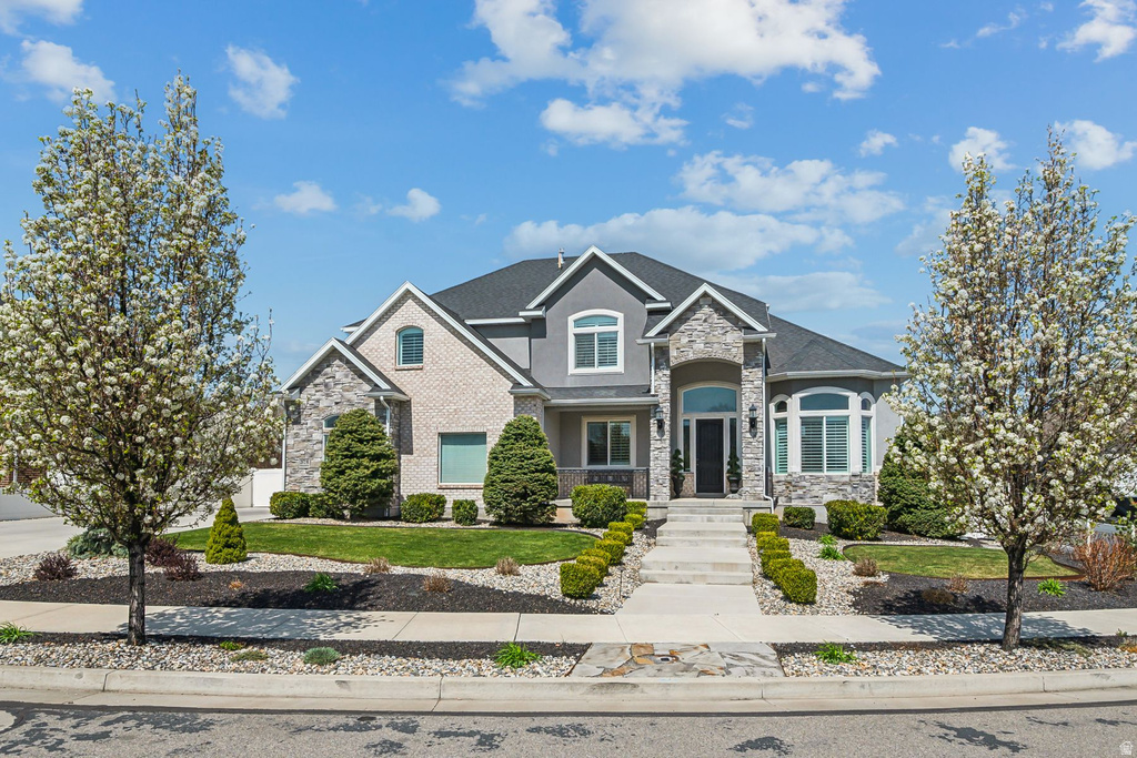 2872 W ROLLING CREEK WAY South Jordan, UT 84095