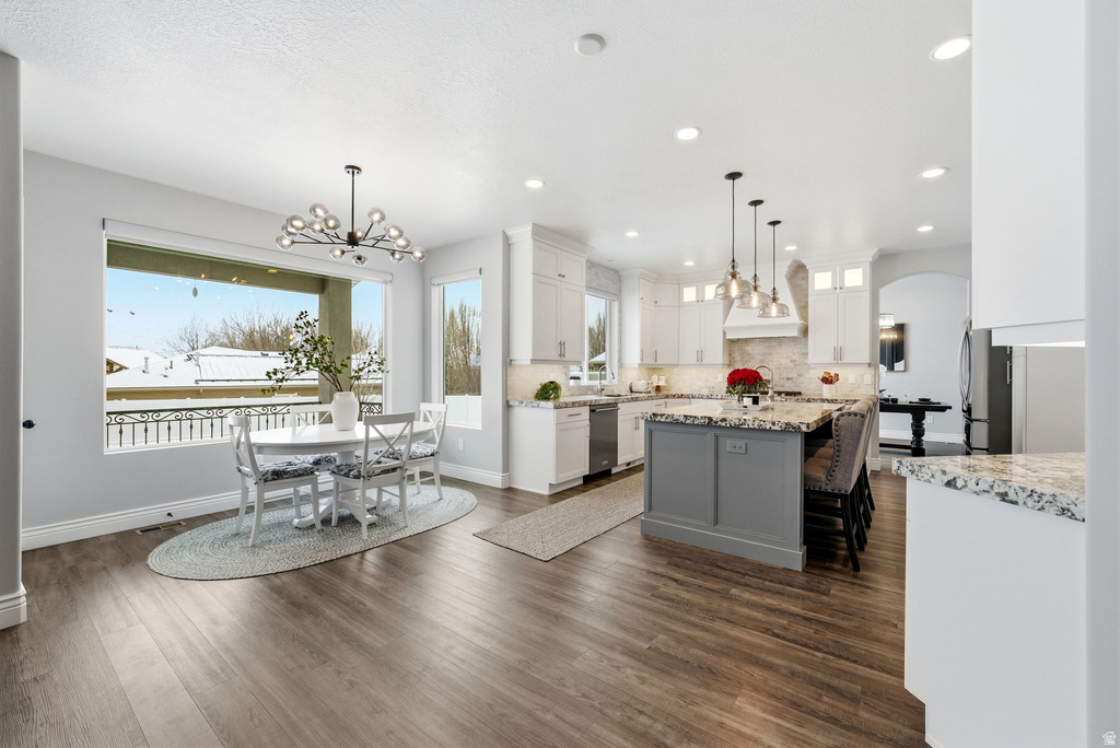 2872 W ROLLING CREEK WAY South Jordan, UT 84095