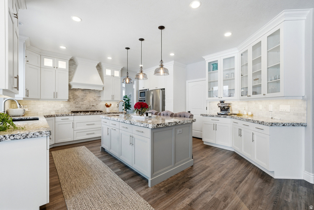 2872 W ROLLING CREEK WAY South Jordan, UT 84095