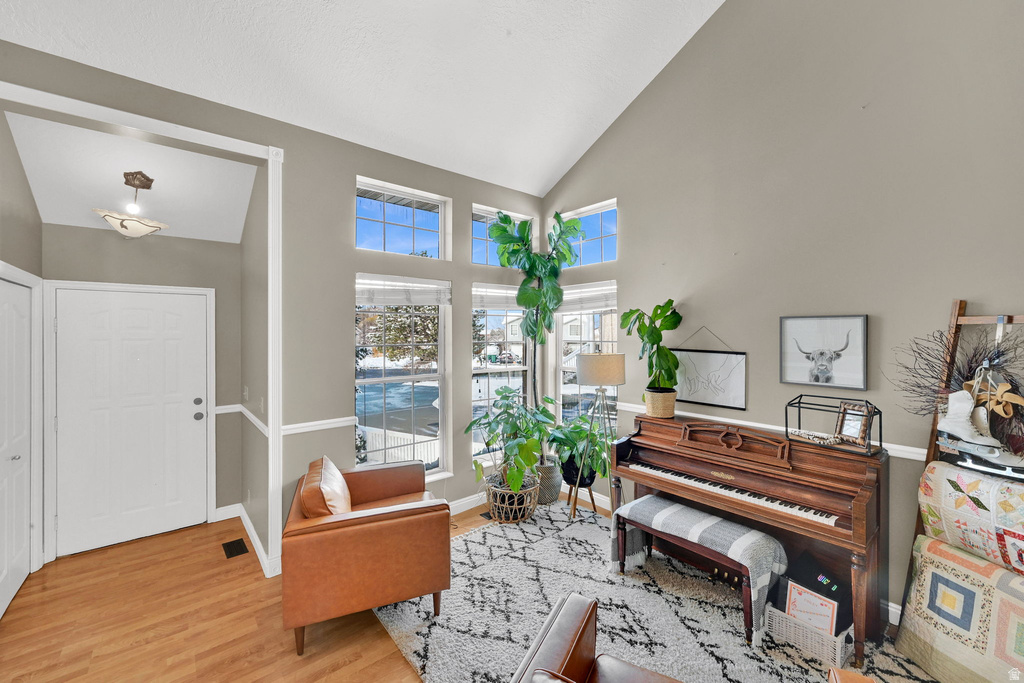 2382 N 450 W Harrisville, UT 84414