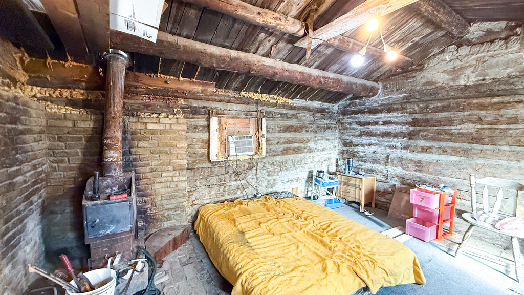 1150 N OTTESON HOLLOW LN Huntington, UT 84528