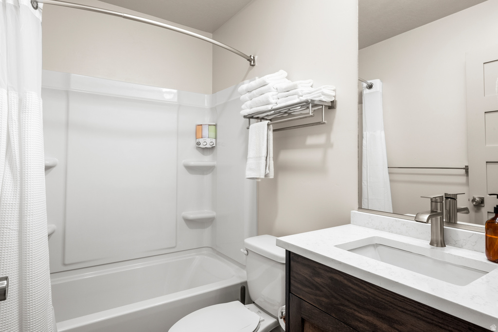 140 W 150 S #F21 Garden City, UT 84028