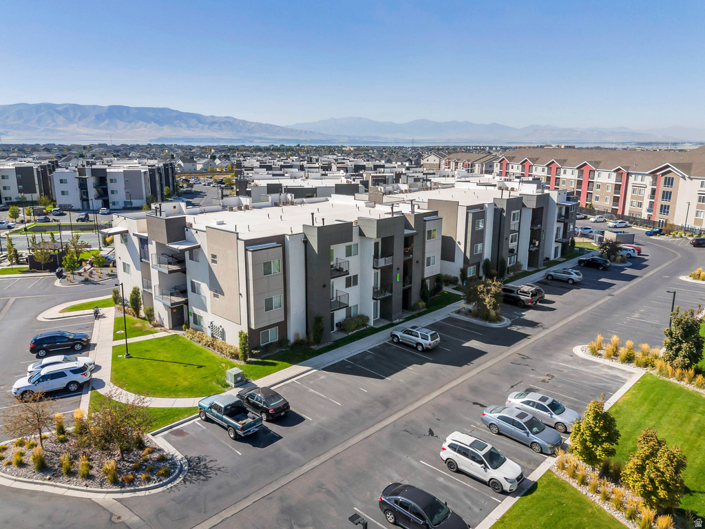 266 N 590 E #6 Vineyard, UT 84059