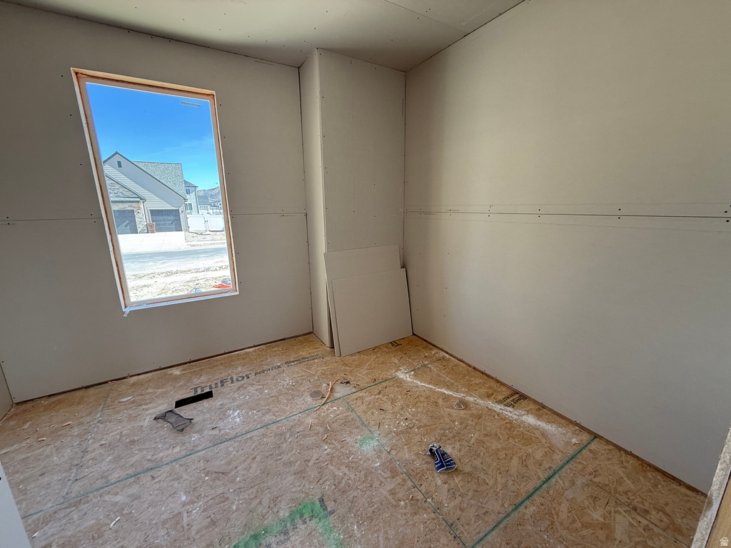 5325 N HONEY SUCKLE WAY #646 Eagle Mountain, UT 84005