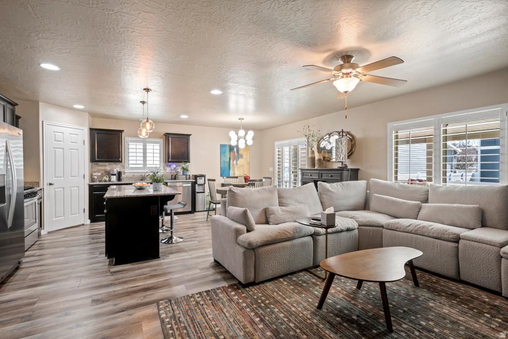 949 W TEAL RUN WAY Salt Lake City, UT 84119