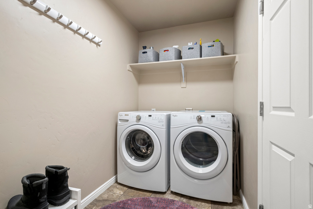 949 W TEAL RUN WAY Salt Lake City, UT 84119