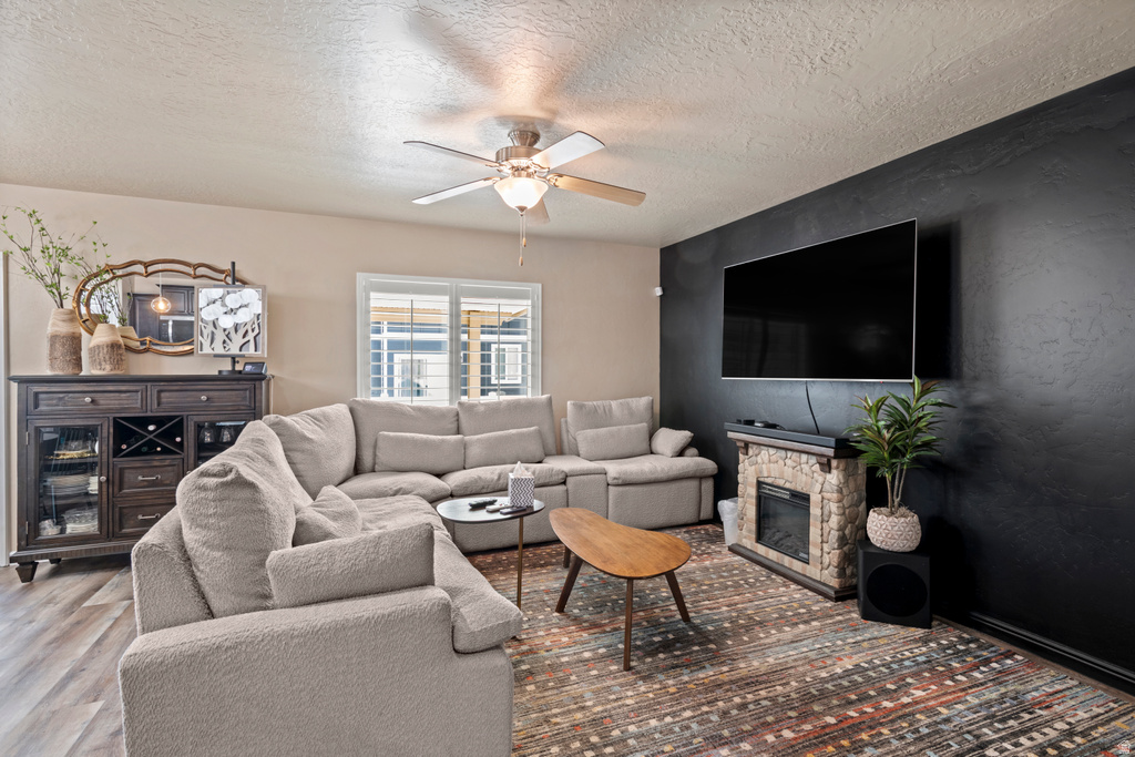 949 W TEAL RUN WAY Salt Lake City, UT 84119