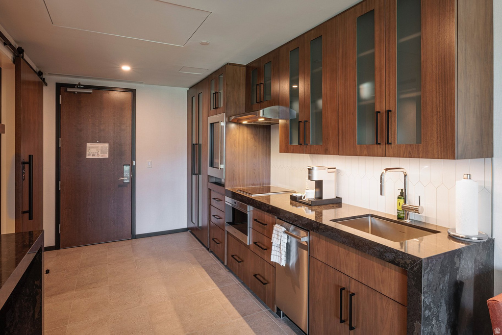 1500 E BLACK DESERT DR photo 4