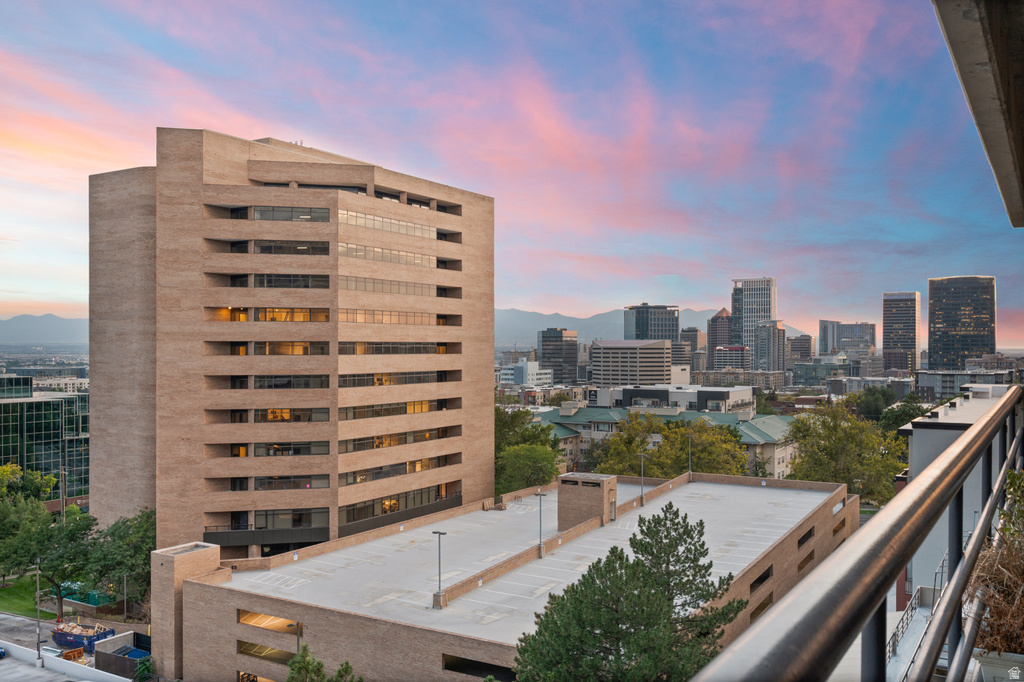 560 E SOUTH TEMPLE #704 Salt Lake City, UT 84102