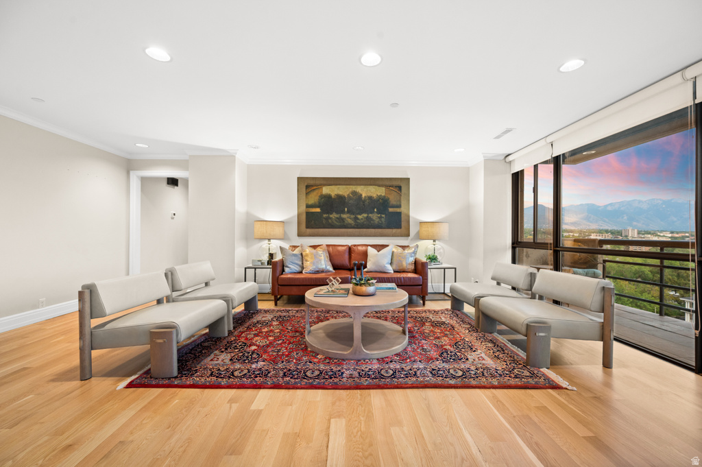 560 E SOUTH TEMPLE #704 Salt Lake City, UT 84102