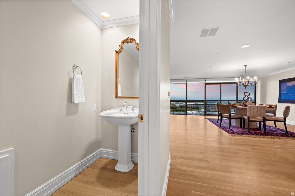 560 E SOUTH TEMPLE #704 Salt Lake City, UT 84102