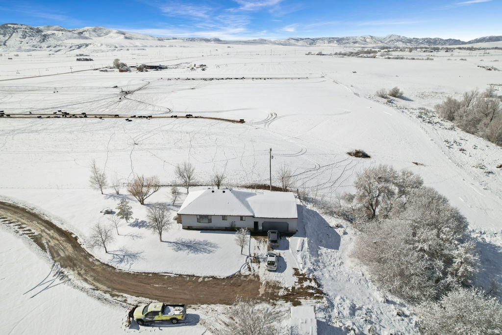2602 W 4400 S Weston, ID 83286