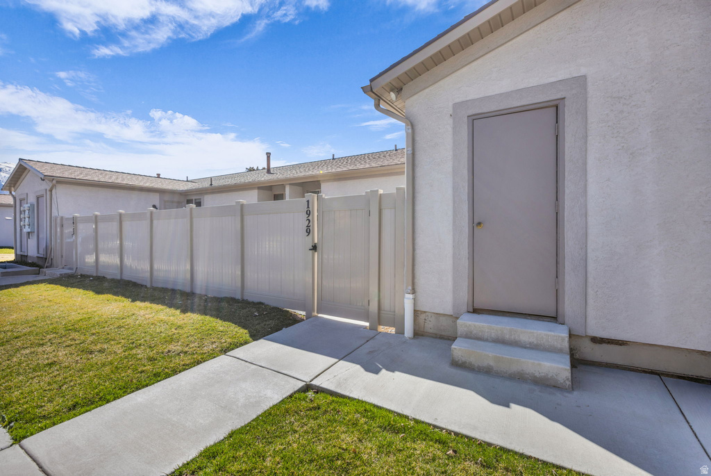 1929 E 5625 S South Ogden, UT 84403