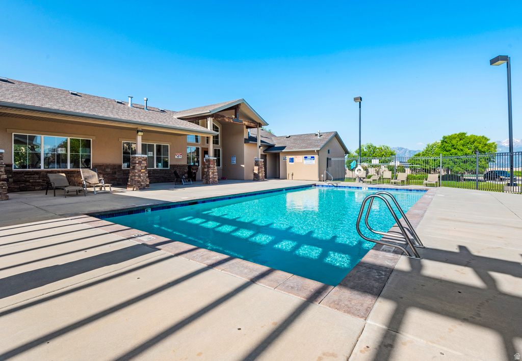 4729 W THORNDALE WAY West Jordan, UT 84084