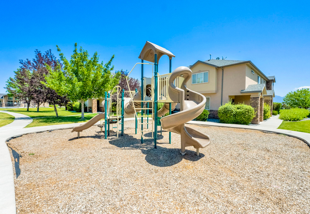 4729 W THORNDALE WAY West Jordan, UT 84084