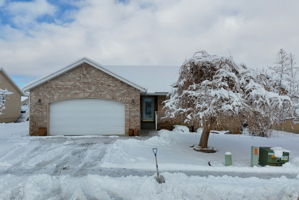 2266 S 450 W Perry, UT 84302