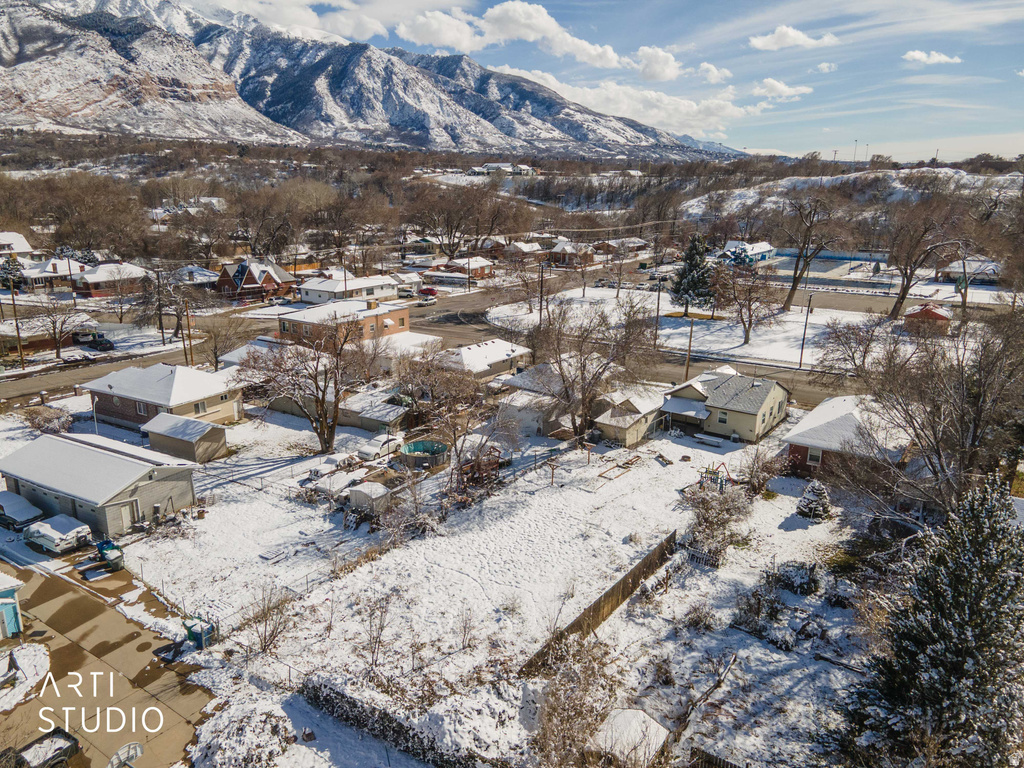 802 CANYON RD Ogden, UT 84404
