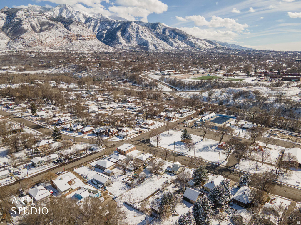 802 CANYON RD Ogden, UT 84404