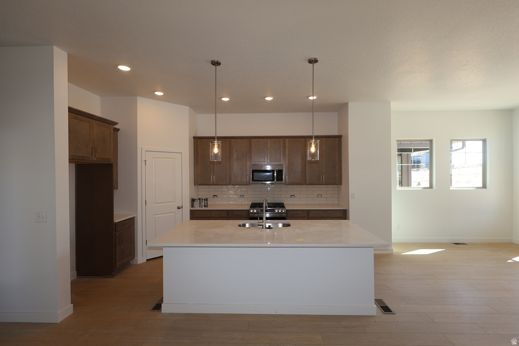 7248 S RAMBLE RD West Jordan, UT 84081