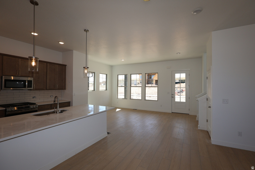 7248 S RAMBLE RD West Jordan, UT 84081