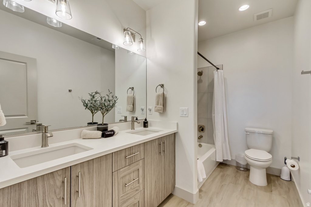 960 HERITAGE DR #47 Santa Clara, UT 84765