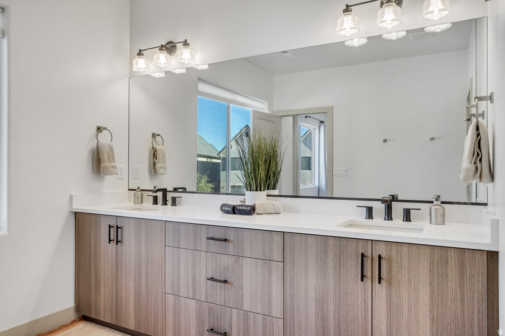 960 HERITAGE DR #47 Santa Clara, UT 84765