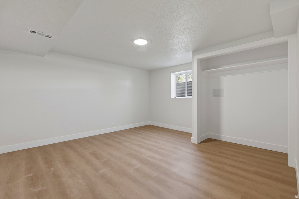 1358 E MAPLEWOOD DR Murray, UT 84121