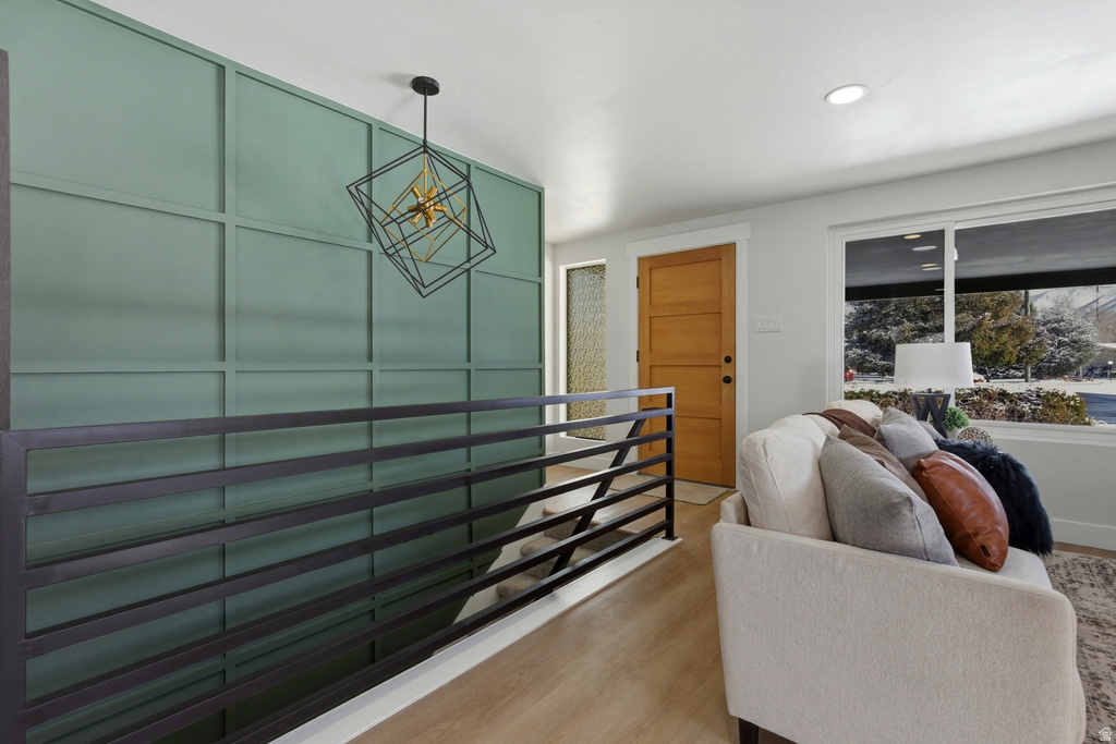 1358 E MAPLEWOOD DR Murray, UT 84121