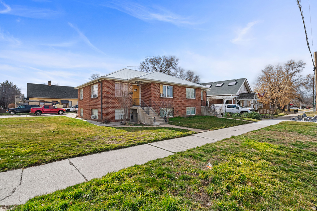 527 28TH ST Ogden, UT 84403