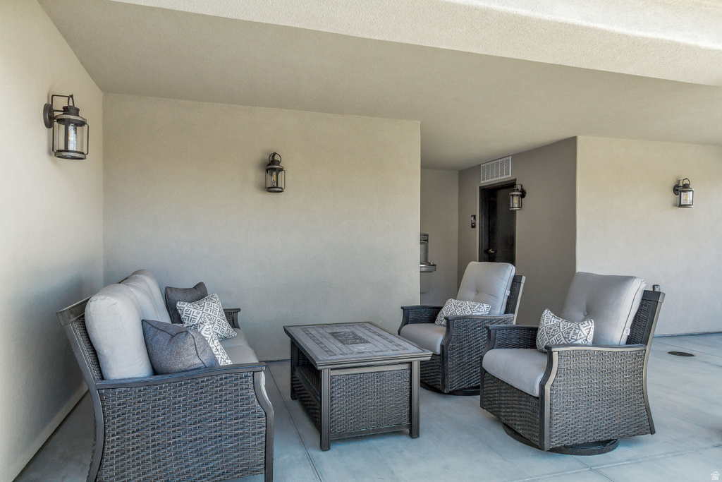 2420 SAGE DR #44 Santa Clara, UT 84765