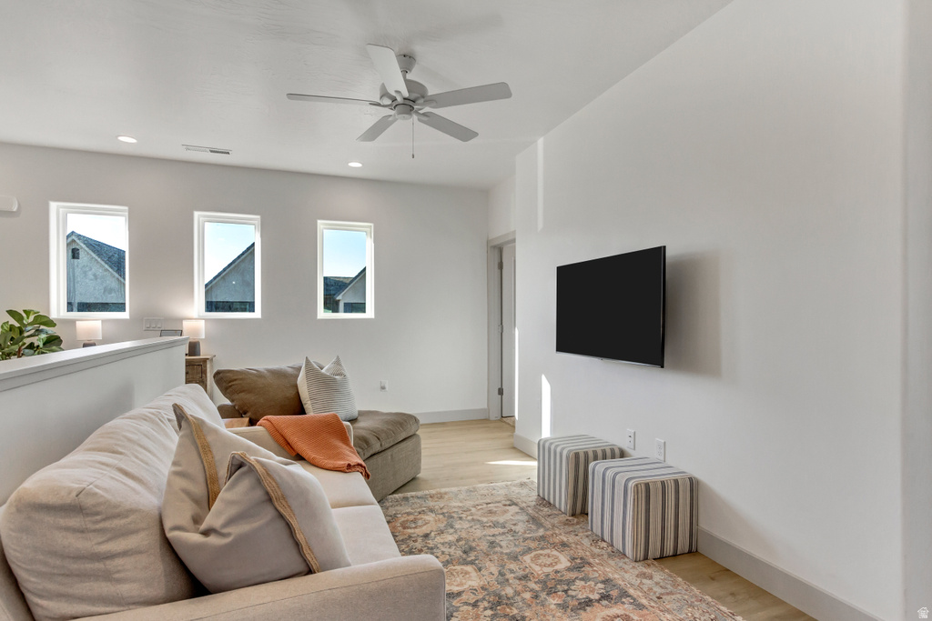 2420 SAGE DR #44 Santa Clara, UT 84765