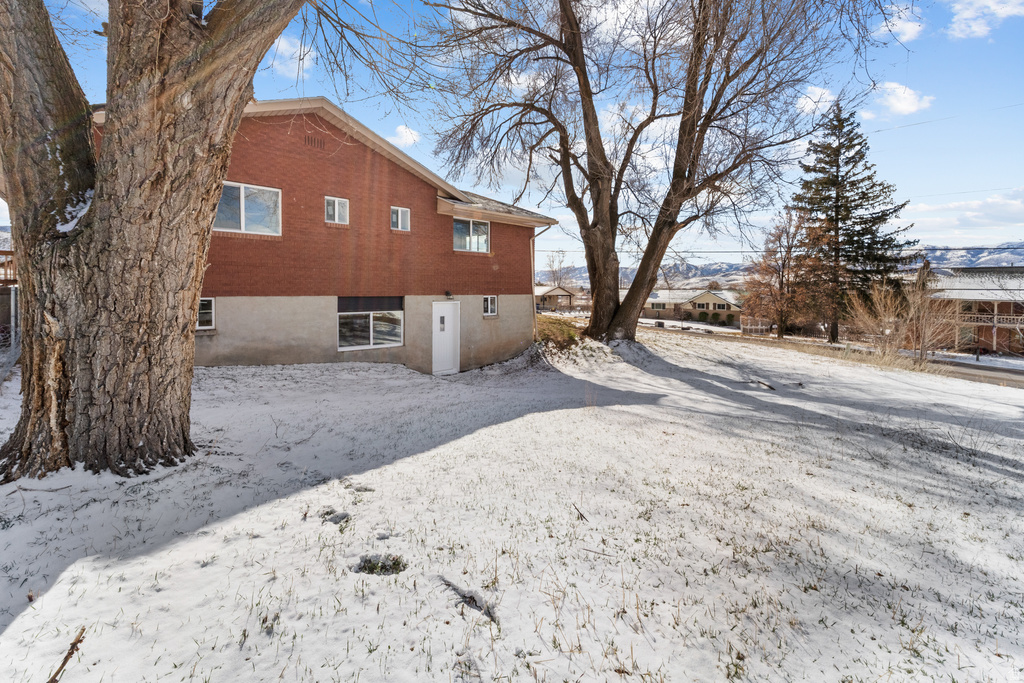 586 N 700 E Morgan, UT 84050
