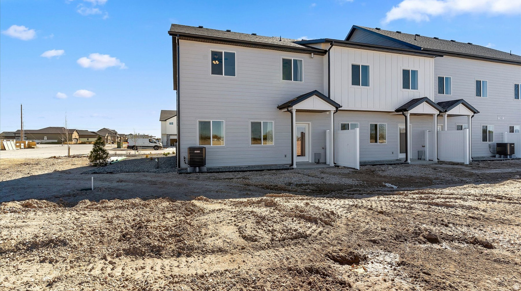 4396 W 1825 N #112 West Point, UT 84015