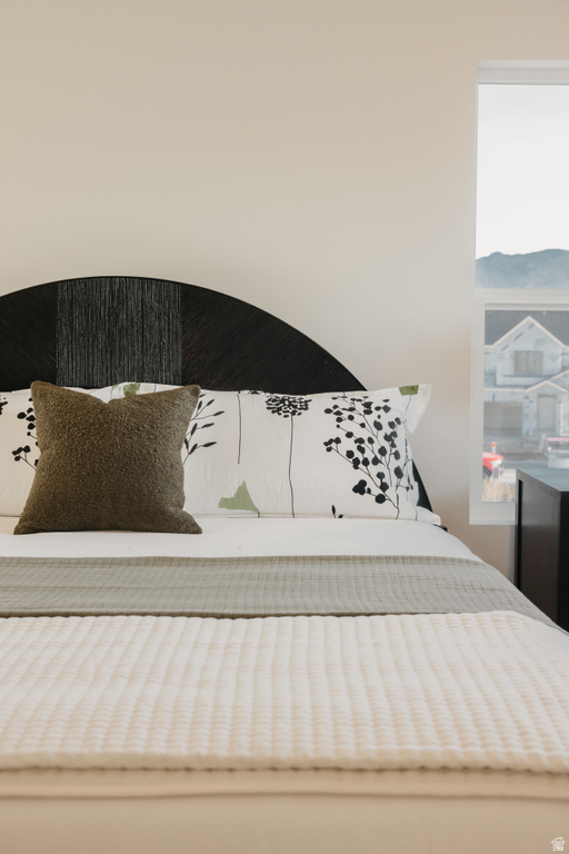 5215 S PARAMOUNT DR Riverdale, UT 84405