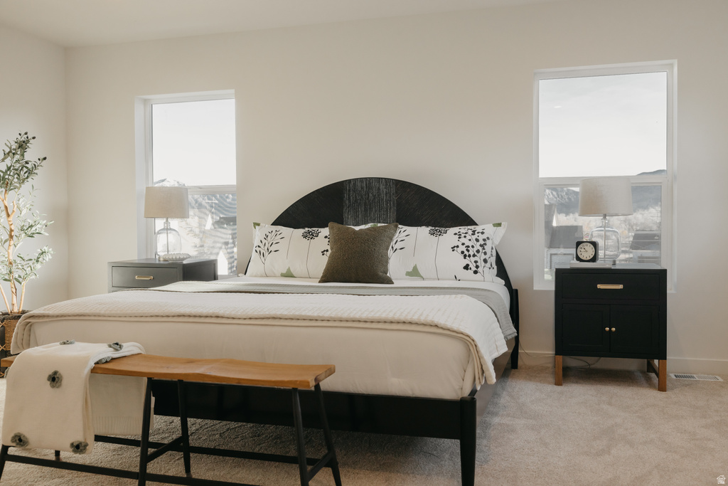 5215 S PARAMOUNT DR Riverdale, UT 84405