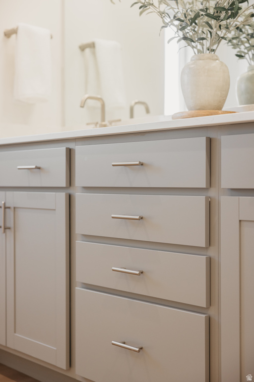 5215 S PARAMOUNT DR Riverdale, UT 84405