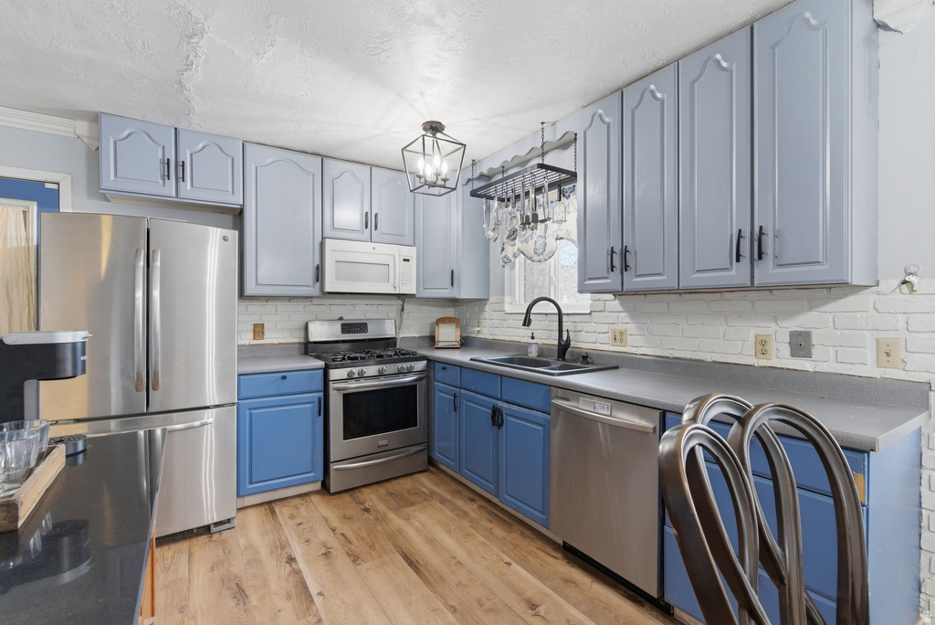 5104 W CREE DR West Valley City, UT 84120