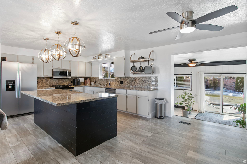 2569 W 5645 S Taylorsville, UT 84129