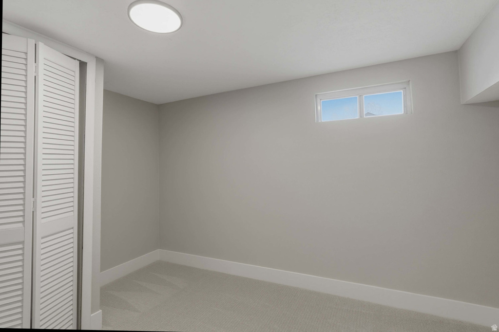 403 HIGHLAND DR Ogden, UT 84405