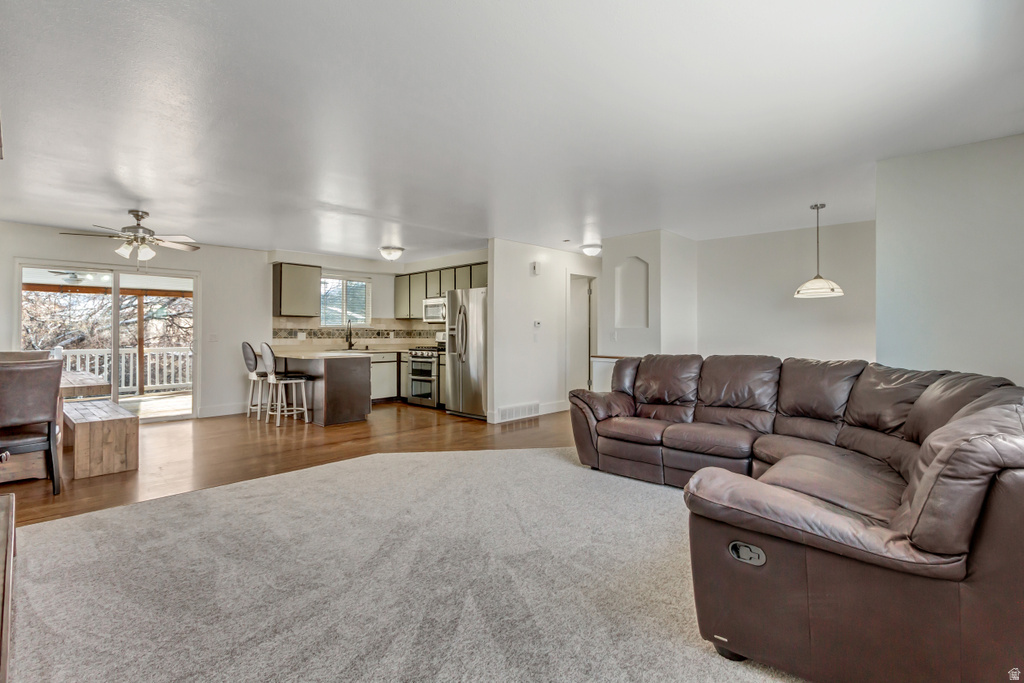 3995 S 1950 W. ST West Valley City, UT 84119