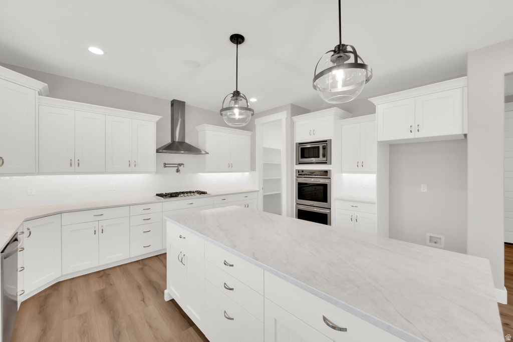 2098 W NICHOLAS FARM LN South Jordan, UT 84095