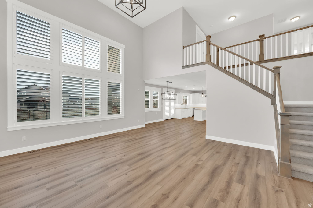 2098 W NICHOLAS FARM LN South Jordan, UT 84095