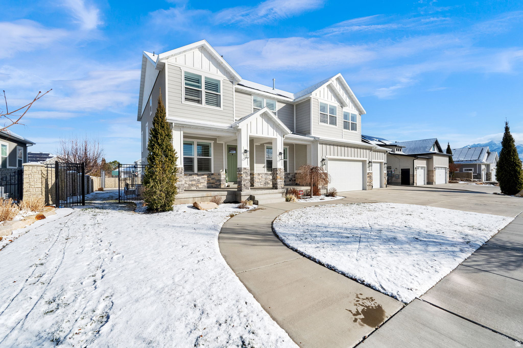 2098 W NICHOLAS FARM LN South Jordan, UT 84095