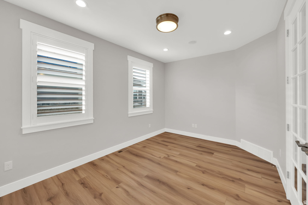 2098 W NICHOLAS FARM LN South Jordan, UT 84095