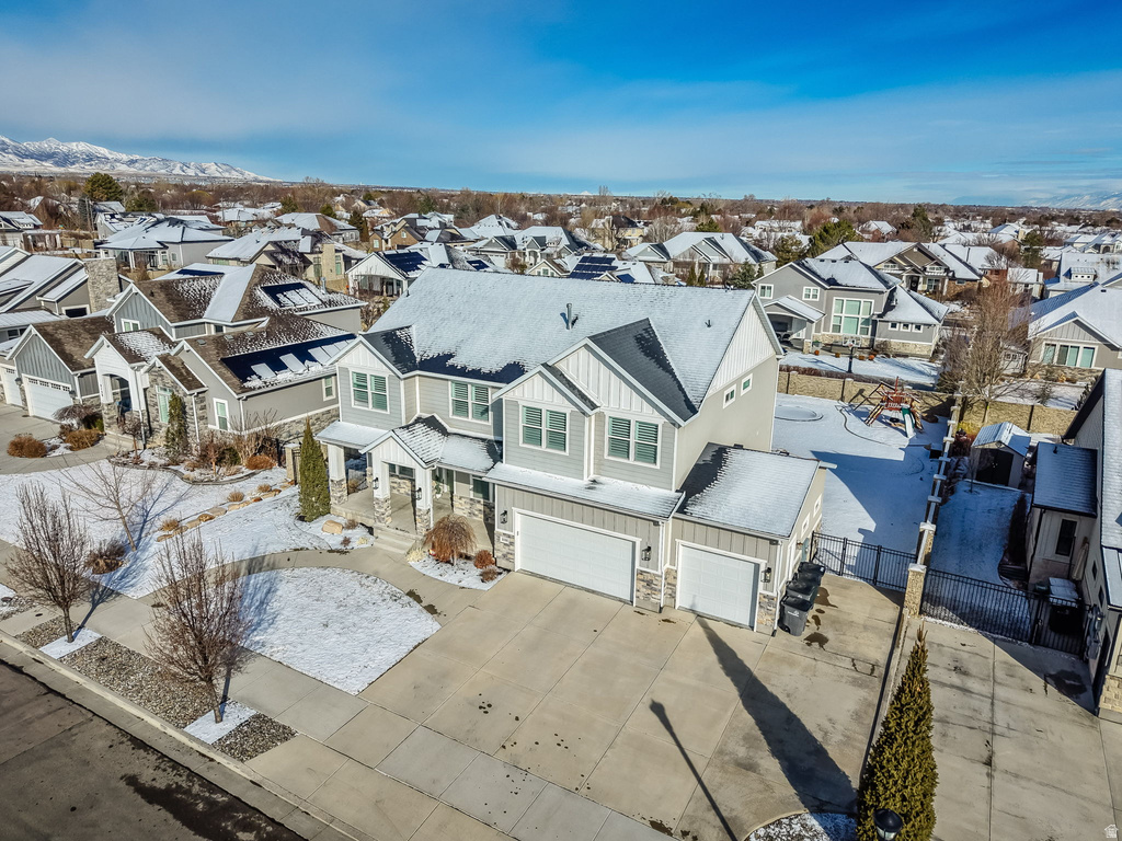 2098 W NICHOLAS FARM LN South Jordan, UT 84095