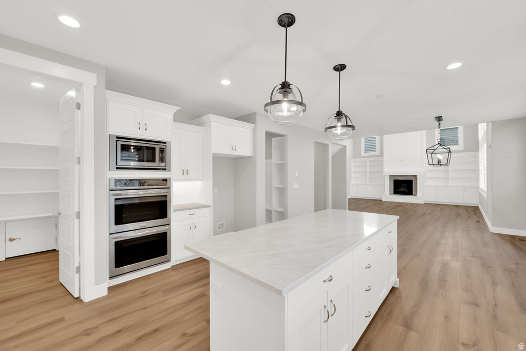 2098 W NICHOLAS FARM LN South Jordan, UT 84095