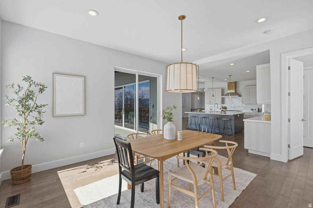 68 E COLUMBUS CT Salt Lake City, UT 84103