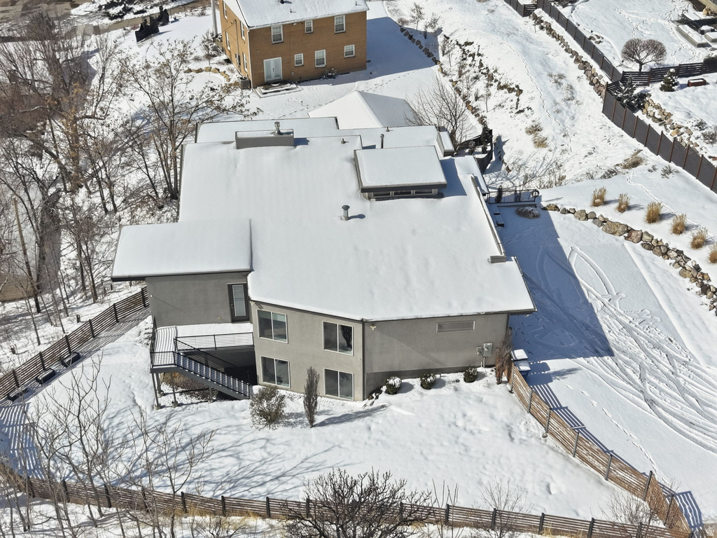 68 E COLUMBUS CT Salt Lake City, UT 84103